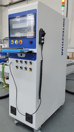 Фрезерный станок с ЧПУ DIRTEC 2131AR (Зонтичная смена инструмента)