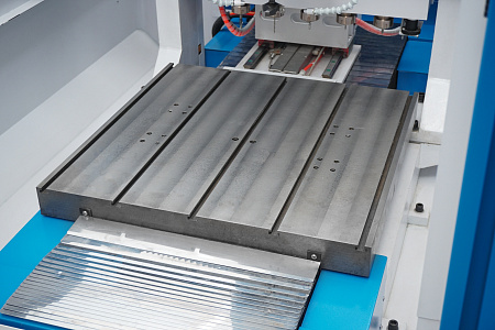 Фрезерный станок с ЧПУ DIRTEC 6060ATC-S (серво) 