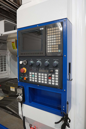 Вертикальный обрабатывающий центр DIRTEC M855 (KND)